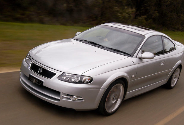 2004-HSV-Coupe4-3